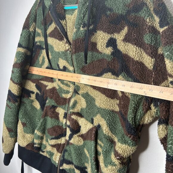 Faith Connexion Camo Sherpa Zip Hoodie Jacket Split Kangaroo Pocket Lace Side SM - Picture 14 of 15